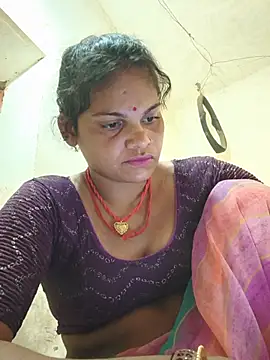 Snapshot of SHMA-77 chatting on 10, 7, 2026 SHMA-77 online show from 10, 7, 2026