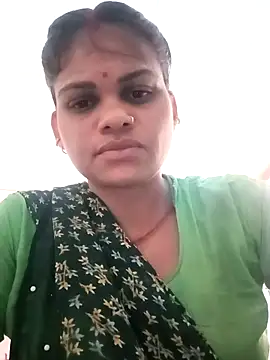 Snapshot of SHMA-77 chatting on 2, 11, 2025 SHMA-77 online show from 2, 11, 2025