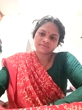 Snapshot of SHMA-77 chatting on 12, 11, 2025 SHMA-77 online show from 12, 11, 2025