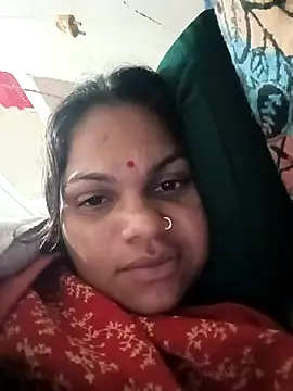 Snapshot of SHMA-77 chatting on 7, 11, 2025 SHMA-77 online show from 7, 11, 2025