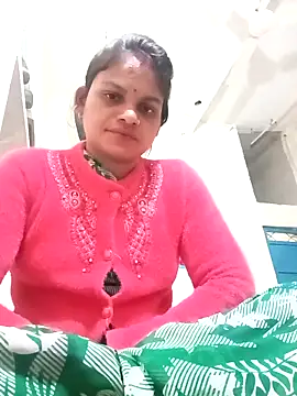 Snapshot of SHMA-77 chatting on 21, 11, 2025 SHMA-77 online show from 21, 11, 2025