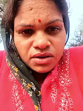 Snapshot of SHMA-77 chatting on 27, 11, 2025 SHMA-77 online show from 27, 11, 2025