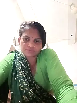 Snapshot of SHMA-77 chatting on 14, 10, 2025 SHMA-77 online show from 14, 10, 2025