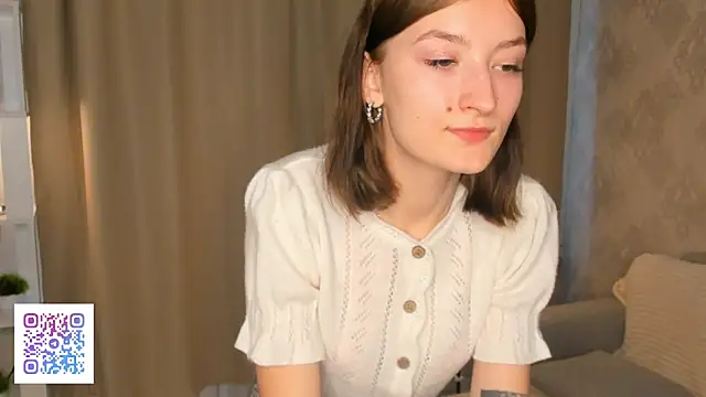 AnnaleeJennie online show from 27, 9, 2025
