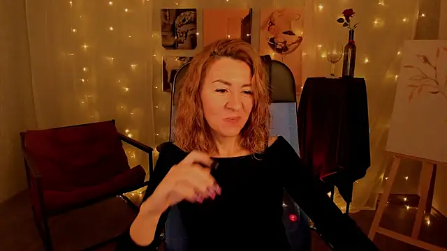 Snapshot of DonnaSmitth chatting on 18, 10, 2025 DonnaSmitth online show from 18, 10, 2025