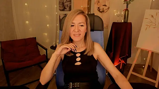 DonnaSmitth online show from 19, 12, 2025