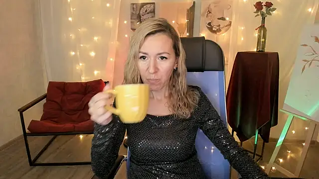 DonnaSmitth online show from 13, 2, 2026