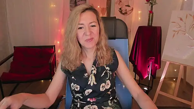 DonnaSmitth online show from 5, 3, 2026