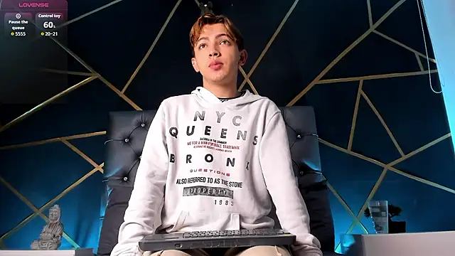 Lian Miller1  online show from 23, 2, 2026