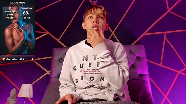 Lian Miller1  online show from 9, 4, 2026