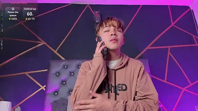 Lian Miller1  online show from 31, 3, 2026