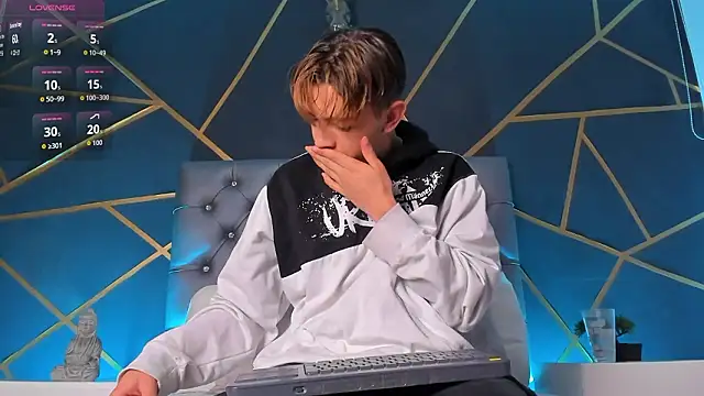 Lian Miller1  online show from 24, 2, 2026