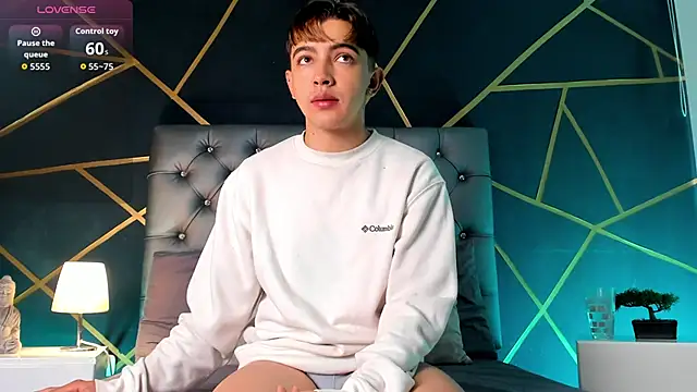 Lian Miller1  online show from 13, 3, 2026