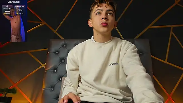 Lian Miller1  online show from 18, 11, 2025