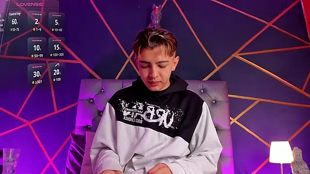 Lian Miller1  online show from 21, 3, 2026