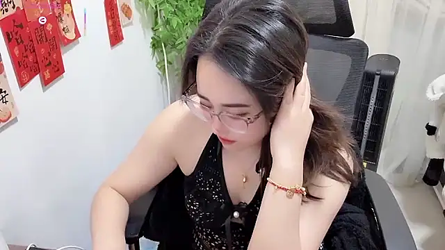 NEWONETO online show from 1, 4, 2026