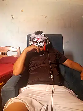 Snapshot of Domruan99 chatting on 19, 10, 2025 Domruan99 online show from 19, 10, 2025