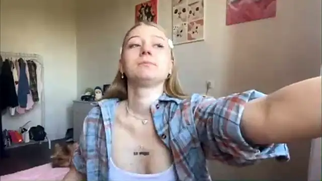 Riri Rose online show from 1, 10, 2025
