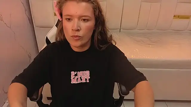 carla tp online show from 25, 11, 2025