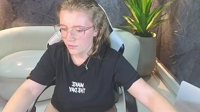 carla tp online show from 10, 10, 2025