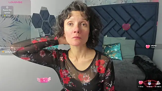 Valery More   online show from 11, 2, 2026