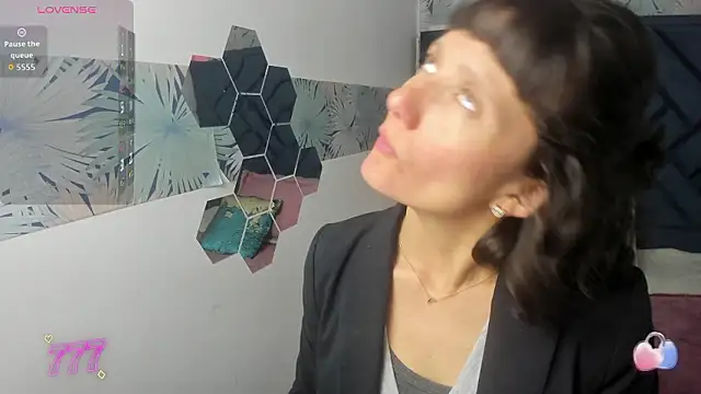 Valery More   online show from 10, 3, 2026