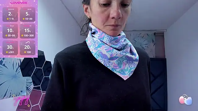 Valery More   online show from 15, 4, 2026