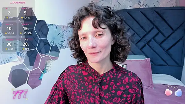 Snapshot of Valery_More__ chatting on 20, 5, 2026 Valery More online show from 20, 5, 2026