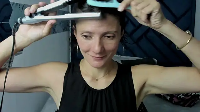 Valery More   online show from 10, 11, 2025