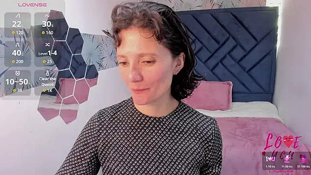 Valery More   online show from 7, 7, 2026