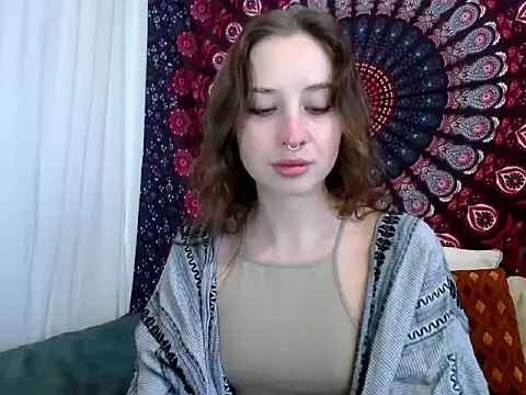 AdalynKiss online show from 5, 2, 2026