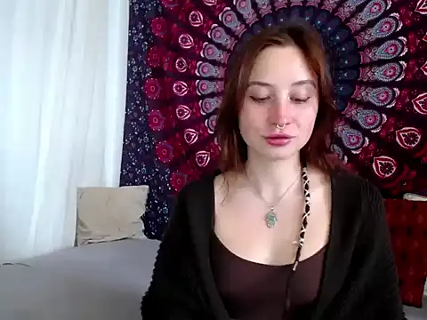 AdalynKiss online show from 13, 5, 2026