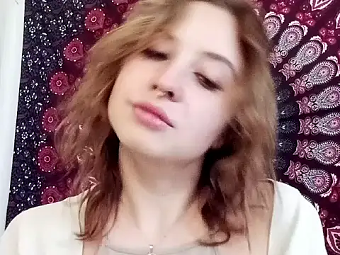 Snapshot of AdalynKiss chatting on 9, 10, 2025 AdalynKiss online show from 9, 10, 2025