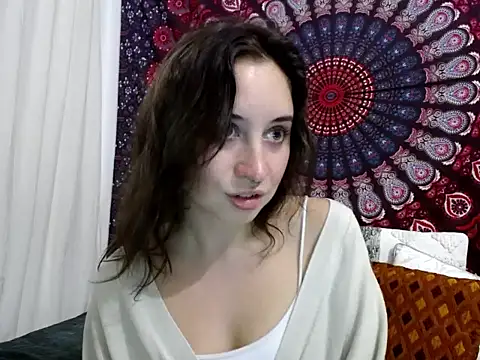 Snapshot of AdalynKiss chatting on 27, 10, 2025 AdalynKiss online show from 27, 10, 2025