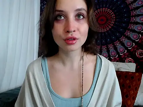 Snapshot of AdalynKiss chatting on 14, 11, 2025 AdalynKiss online show from 14, 11, 2025