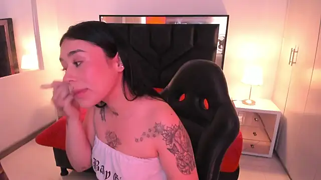 Snapshot of SusanVilla chatting on 14, 11, 2025 SusanVilla online show from 14, 11, 2025