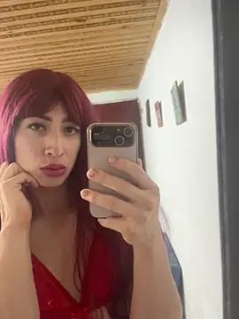 NICOLLE  12 online show from 4, 10, 2025