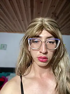 NICOLLE  12 online show from 18, 12, 2025