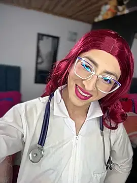 Snapshot of NICOLLE__12 chatting on 23, 7, 2026 NICOLLE 12 online show from 23, 7, 2026