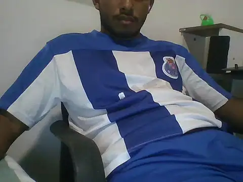 Snapshot of jesusacastrop25 chatting on 3, 10, 2025 jesusacastrop25 online show from 3, 10, 2025