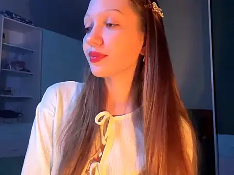 EmiIyKitty online show from 12, 10, 2025