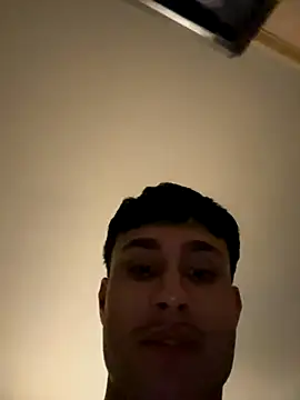 Snapshot of adgymwear1 chatting on 17, 10, 2025 adgymwear1 online show from 17, 10, 2025