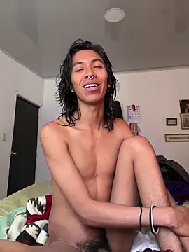 MadamLeRouge online show from 8, 6, 2026