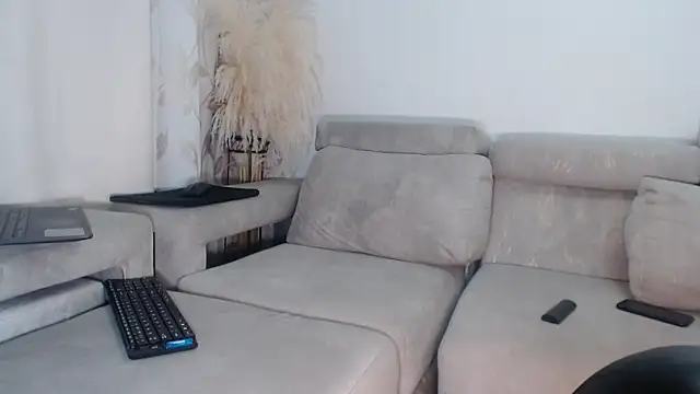 Adrew fox online show from 29, 9, 2025