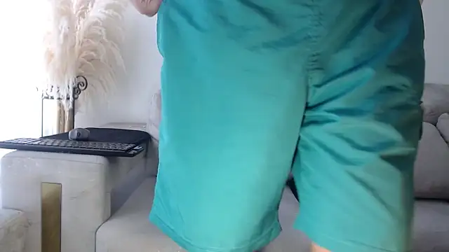 Adrew fox online show from 18, 11, 2025