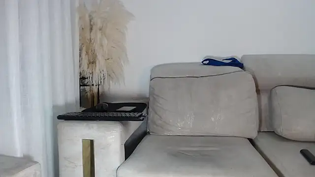 Adrew fox online show from 6, 11, 2025