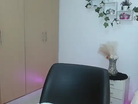 mia star 2 online show from 14, 2, 2026