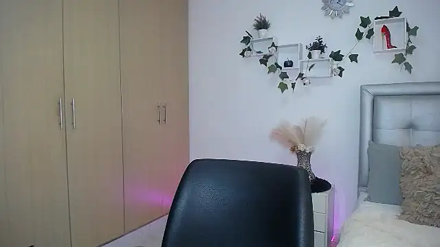 mia star 2 online show from 9, 1, 2026