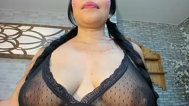 Alisonn Doll online show from 9, 2, 2026