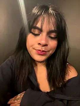 Veeronica  online show from 30, 9, 2025